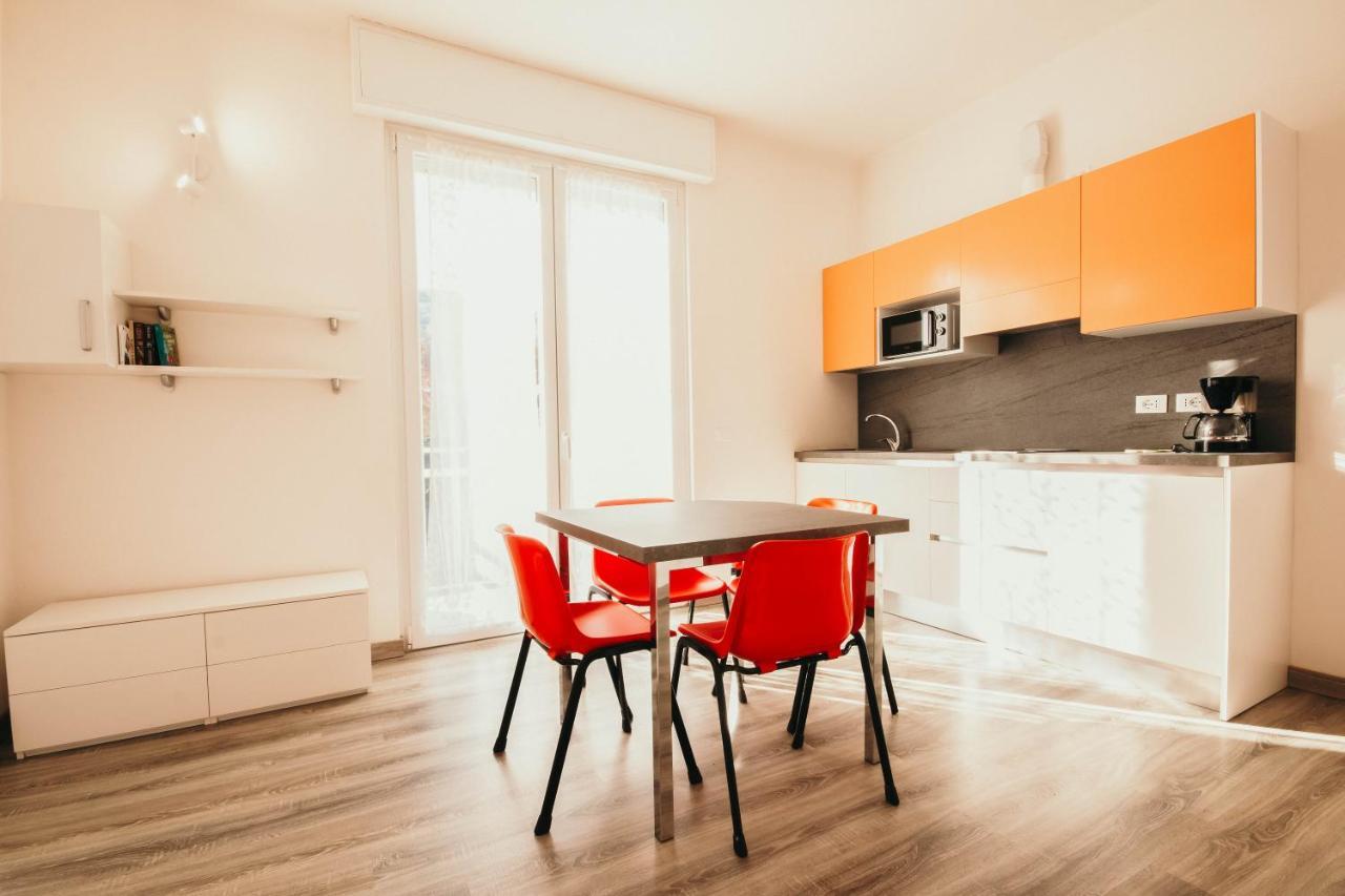 Al 13 Rosso - Lakeside Leisure & Business Stresa Exterior foto