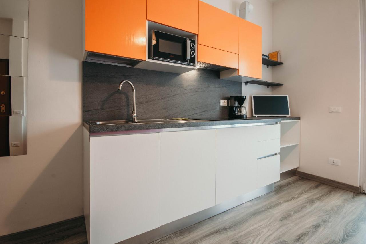 Al 13 Rosso - Lakeside Leisure & Business Stresa Exterior foto